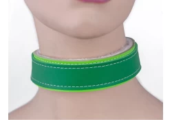 Double strap collar 1.25" wide. Italian green leather top, lime green leather bottom, white fur inner lining.