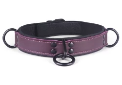 Double strap collar 1.25" wide. Chocolate raspberry leather top, black leather bottom, black lambskin inner lining, black loop & dee in center*, black d ring on each side. * Special request: replace centered d ring with a loop & dee (typically option is 3 black d rings).