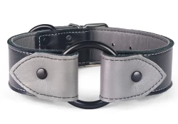 1.5" wide O-Ring collar with wings. Black lambskin outer layer, grey lambskin inner lining, black hardware, black d ring by buckle