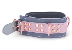 Heavy duty collar 1.75" wide. Pastel leather top (with grey leather inner lining on top strap), grey leather bottom, black lambskin inner lining, rose-gold locking buckle, 3 reinforced rose-gold d rings.