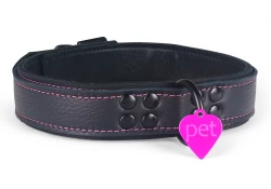 Heavy duty collar 1.25" wide. Black leather top, black leather bottom, black lambskin inner lining, reinforced black d ring (with small pink heart custom tag).