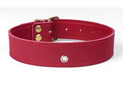collar width: 1". Red leather, red lambskin inner lining, silver eyelet in center, brass buckle.