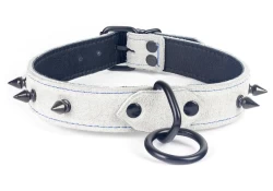 Single strap collar 1" wide. White suede outer layer, black leather inner lining, black loop & dee, black spikes, black buckle