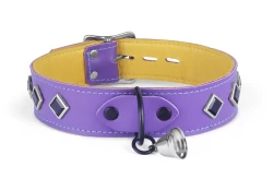 Single strap collar 1.25" wide. Iris leather, gold lambskin inner lining, black d ring (with small bell attached), onyx Diamond gems.