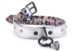 Single strap collar 1" wide. Silver metallic leather, baby leopard fur inner lining, black loop & dee (with small bell attached), lilac mini gems, black locking buckle.