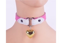 0.75" wide collar. Pink leather, white cuddle fleece inner lining, heart shaped heart with large gold puffed heart attached. NOTE: heart shaped rings only available on 0.75" wide collars.