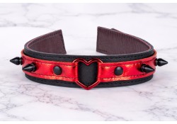 1.5" wide collar without wings. Metallic red leather top*, black leather bottom, crimson lambskin inner lining, red heart ring, black spikes.